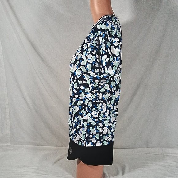 Women's Lady Hagen Off To The Races SS Crew Ditsy Buds Navy-Sz S-New with Tags - Picture 4 of 4